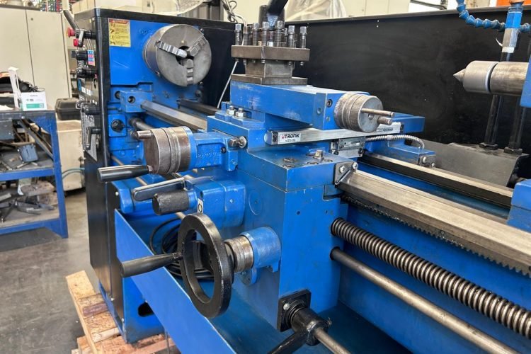 Torno_mecanico_Romi1